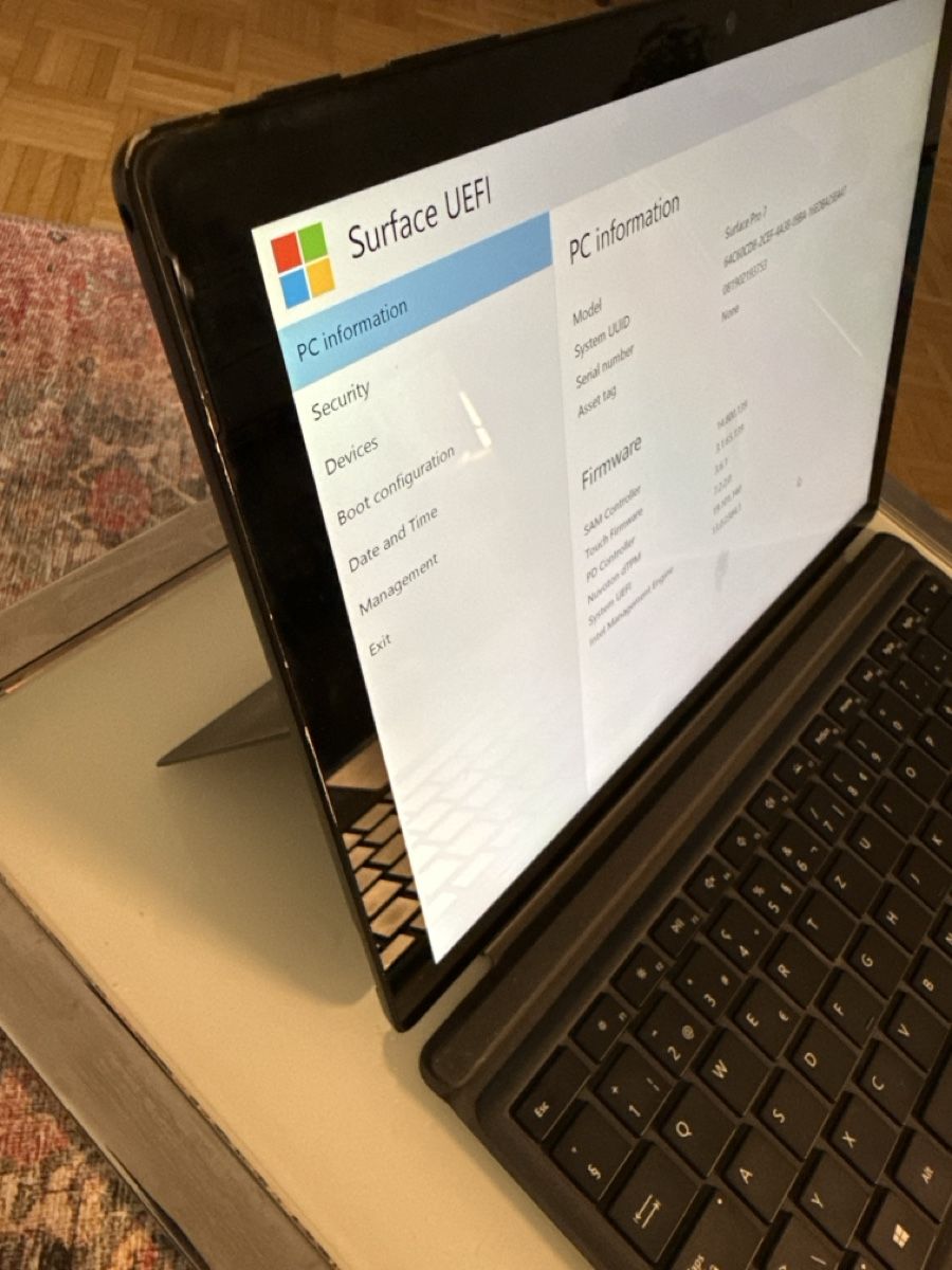 Microsoft Tablet PC: Microsoft Surface Pro 7 i7 |16GB RAM |256GB SSD |TypeC |W11 – Usato da Zürich venduto da max_kn88 2