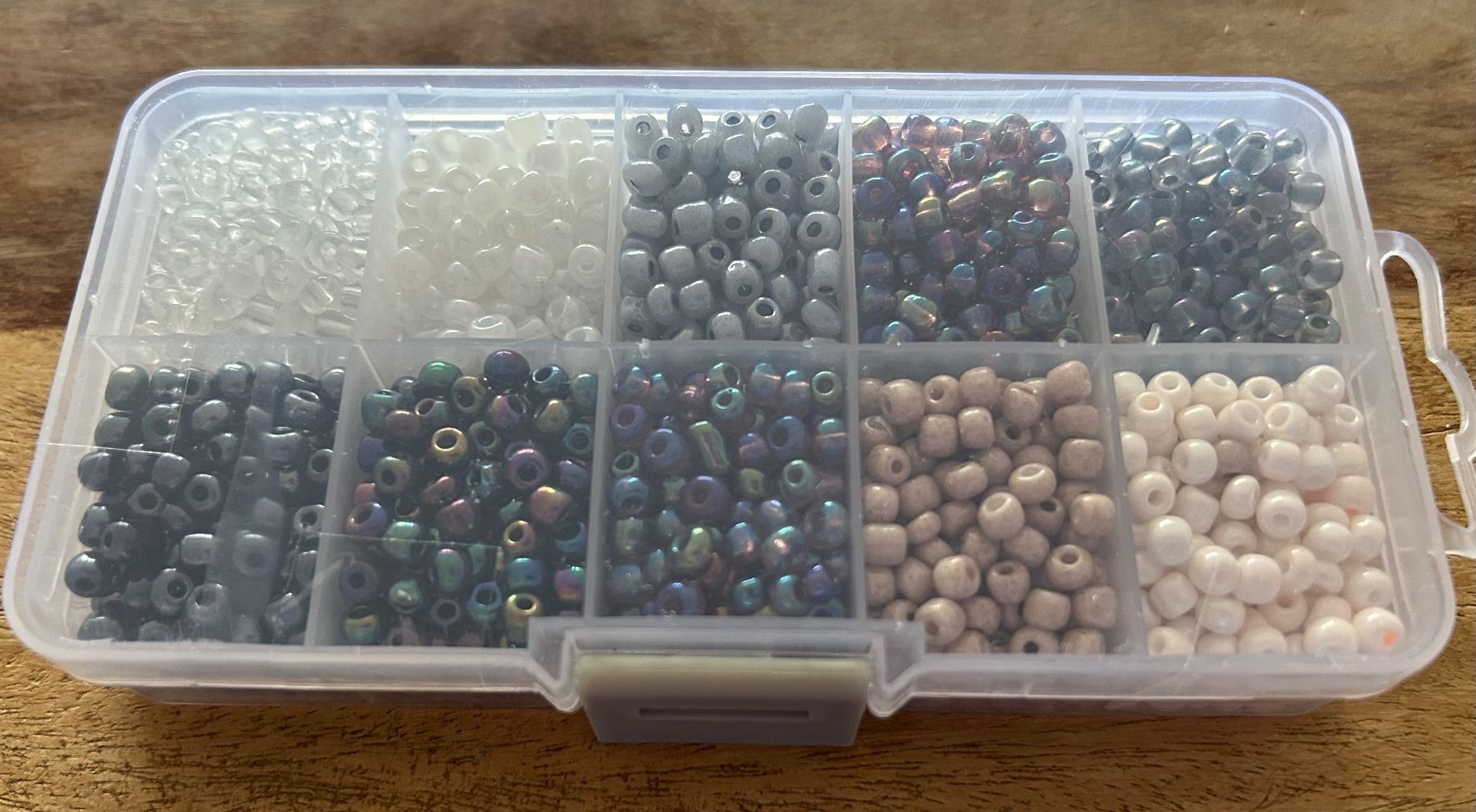 Kit bricolage: Bastelset Rocailles Perlen in Organizer Box NEU – Nuovo e nell'imballaggio originale da Geneve venduto da vane267 1