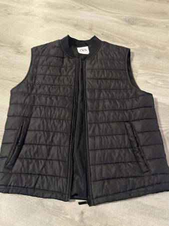 Zara Weste, schwarz, Grösse L