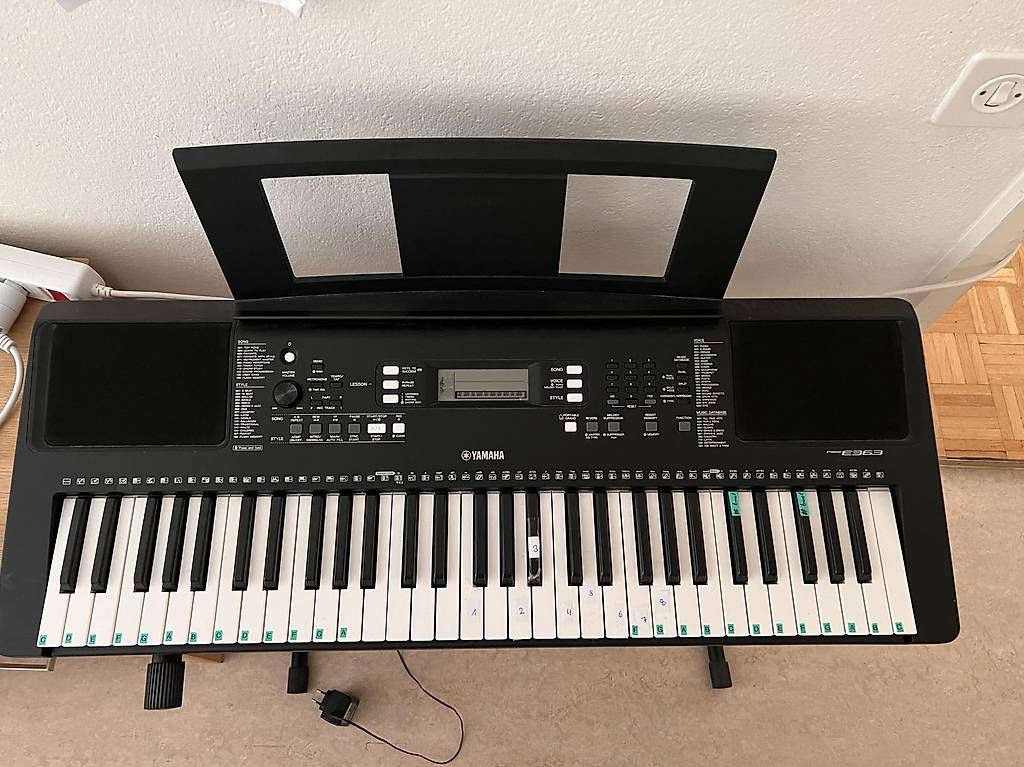 Yamaha Instruments de musique: Keyboard Yamaha E363 – D'occasion à Meilen par ug1_6t6c 3