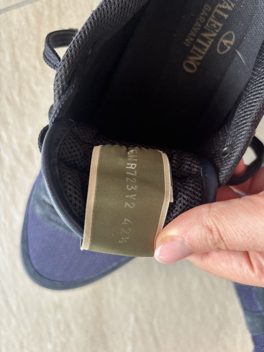 Valentino Scarpe da uomo: Valentino Sneaker Gr. 42.5 – Usato da Augst BL venduto da fine-art 7