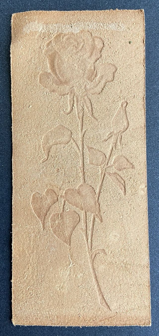 Altre raccolte & rarità: Buchzeichen mit geprägter Rose – Usato da Böckten venduto da Hansi36 1