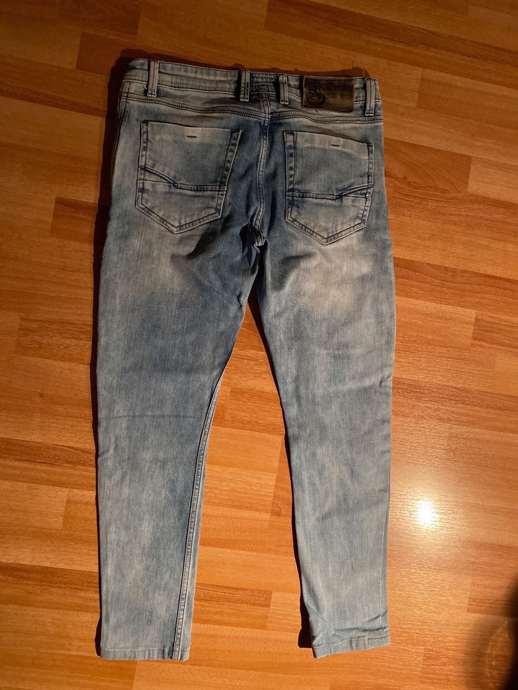 Tommy Hilfiger Pantaloni: Tommy Hilfiger Hose Gr. 32 – Usato da Heiden venduto da fam_797q 1