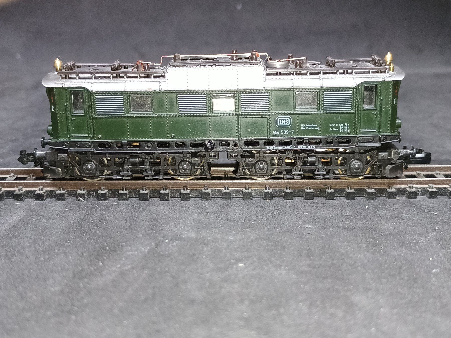 Roco Modellini di ferrovie: Spur N BR144 (E41) DB – Usato da Bätterkinden venduto da hob_6b8x 4