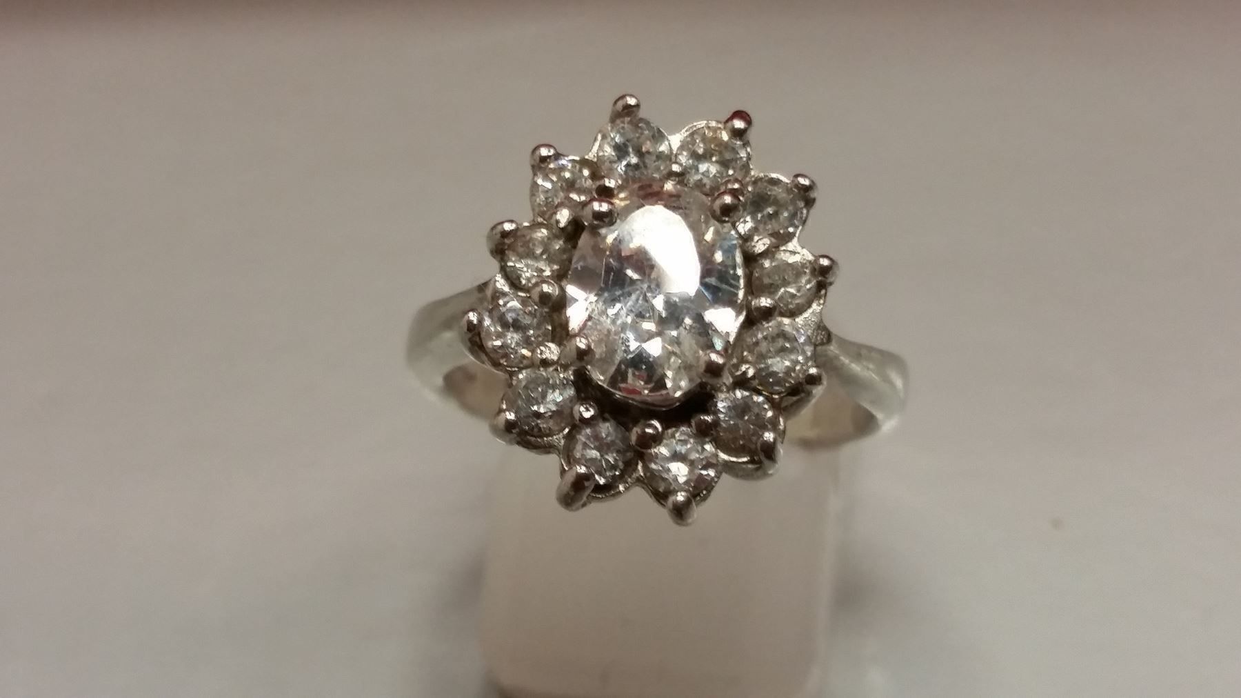 Ringe: Echt silber 925 ungetragen – Neu und originalverpackt aus Adliswil von prince65