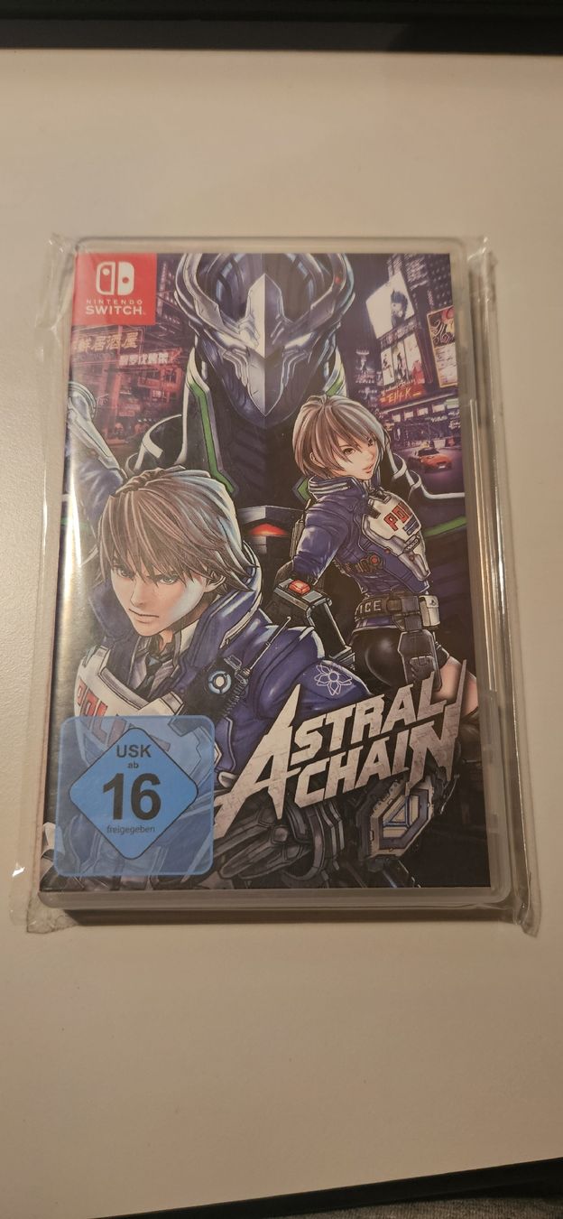 Nintendo Jeux: Astral Chain, Nintendo Switch – D'occasion à Belp par Ginus85