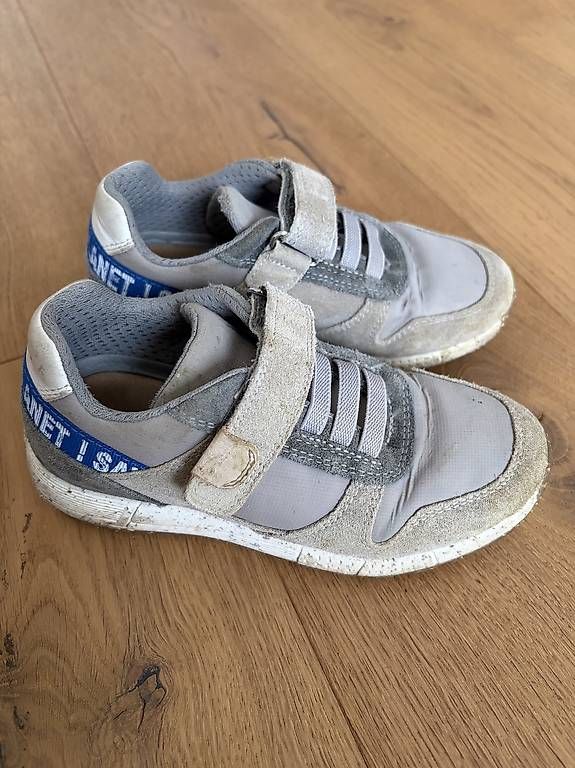 Geox Scarpe per ragazzi: Sneakers Geox Gr. 30 – Usato da Schwarzenburg venduto da SchoggoLoggo 1