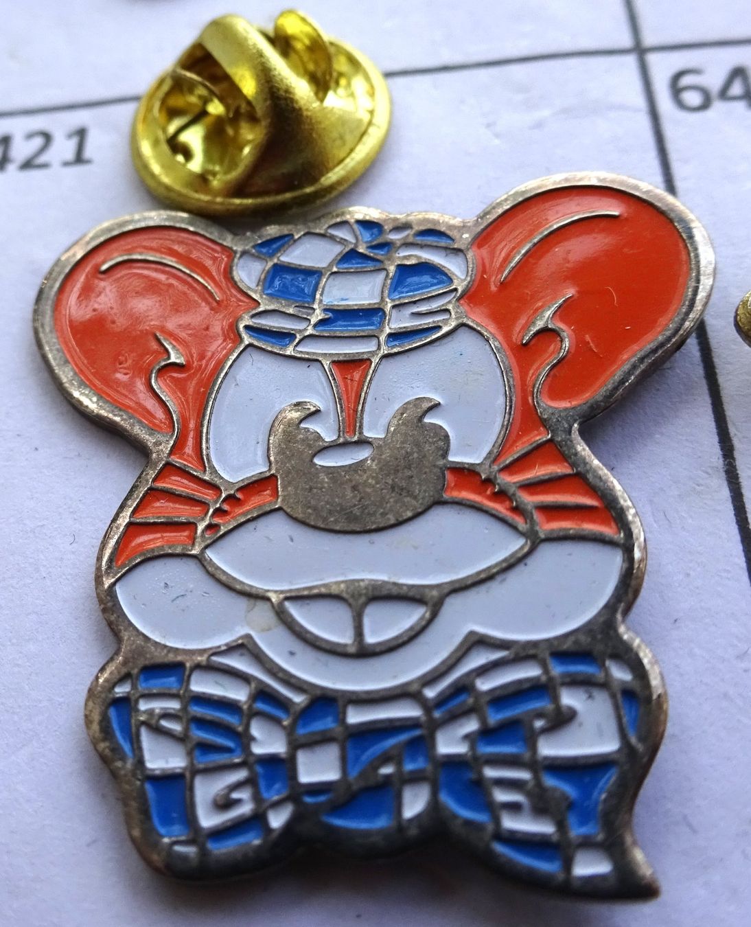 Placchette & Badge: Pin Comics  Mause Kopf – Usato da Utzenstorf venduto da BUtter81