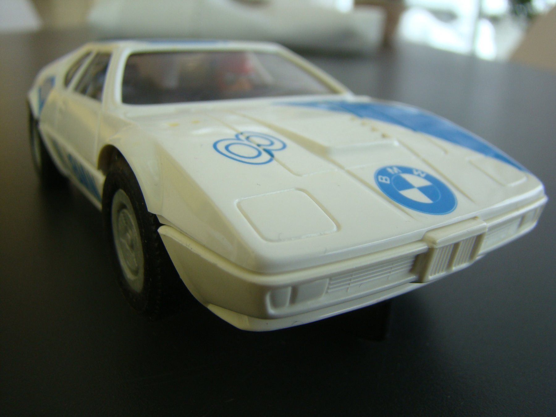 Fleischmann Piste: Fleischmann BMW M1 weiss selten 70er – Usato da Walzenhausen venduto da Vanquish711 9