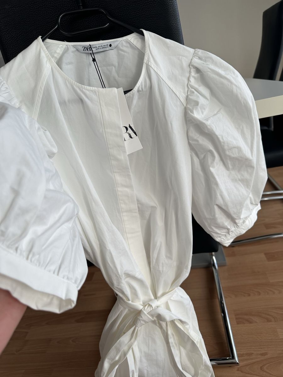 Zara Robes: ZARA Kleid mit Etikett – Neuf avec emballage d'origine à Winterthur par Violeta_l 1