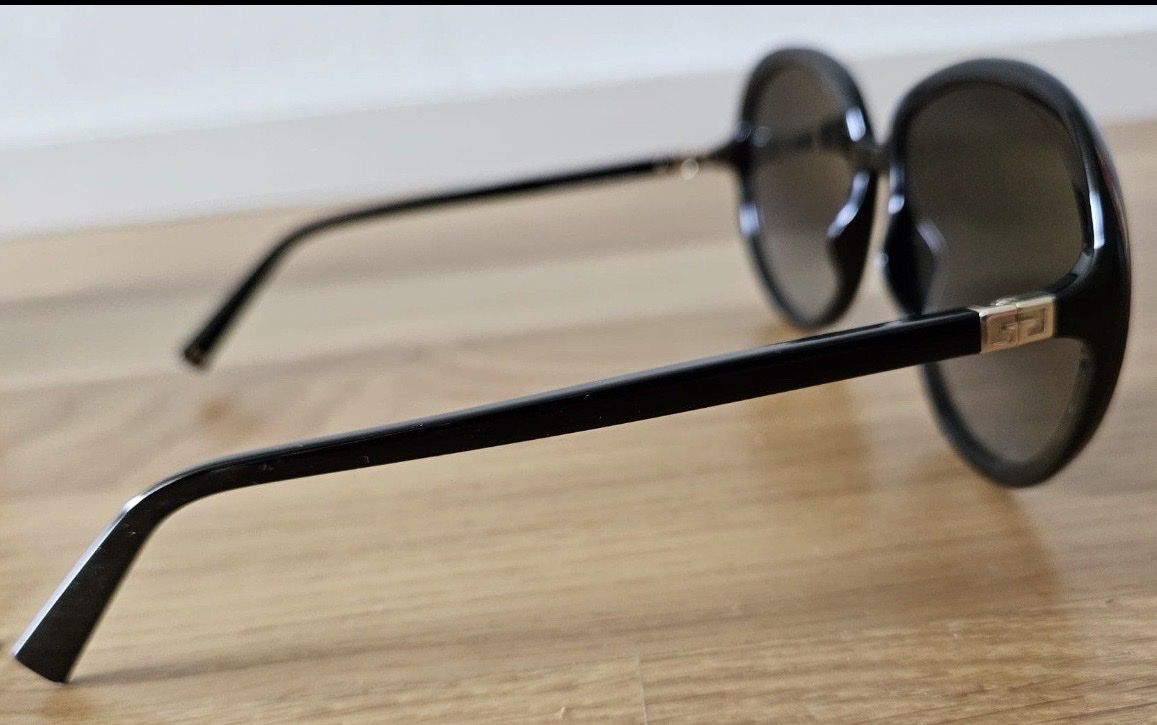 Givenchy Occhiali & Lenti: Givenchy Sonnenbrille  neu NP: 325 – Nuovo (secondo la descrizione) da Zug venduto da dani1529 2