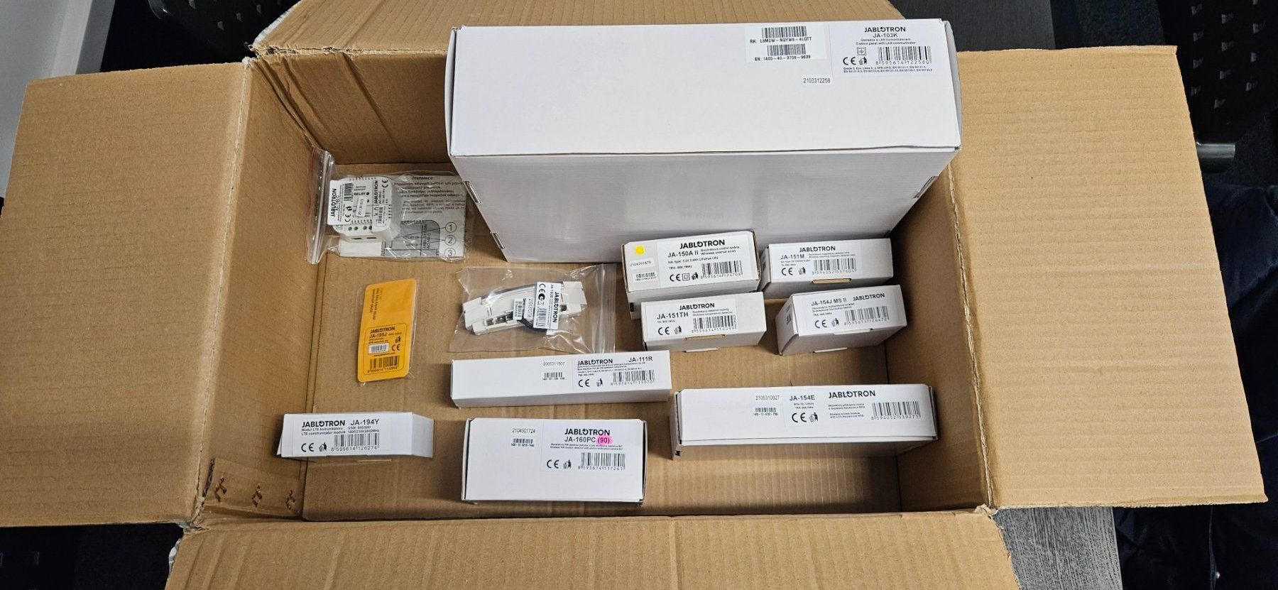 Componenti elettronici: Jablotron 103K – Nuovo e nell'imballaggio originale da Zizers venduto da cl_034