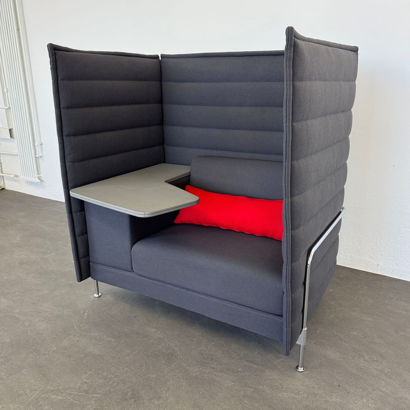 Vitra Scrivanie: Vitra Alcove Work anthrazit Arbeitsfläche rechts – Usato da Schönenwerd venduto da mcofficeshop 3