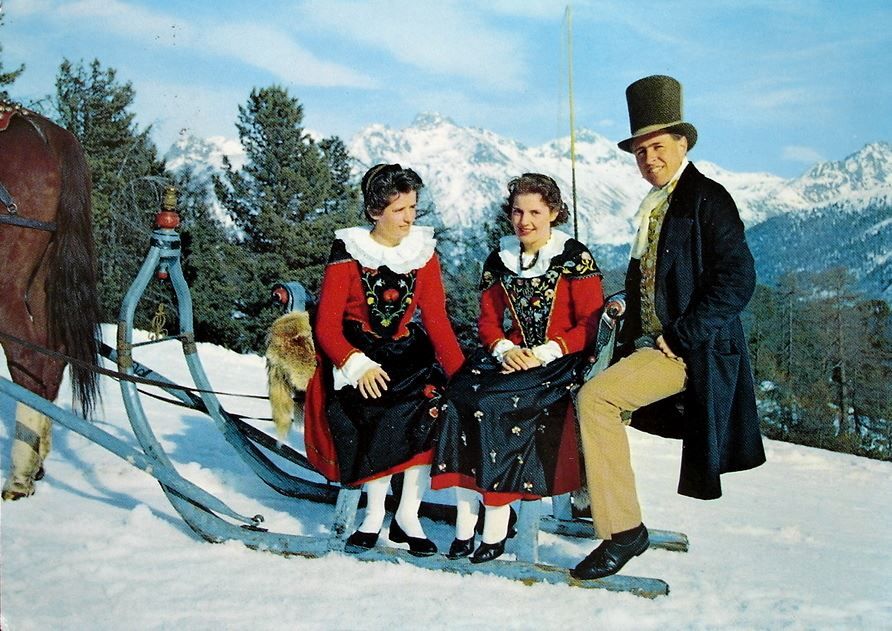 Cartes postales: SILS SEGL MARIA Pferde-Schlittenfahrt – D'occasion à Jona par philajona