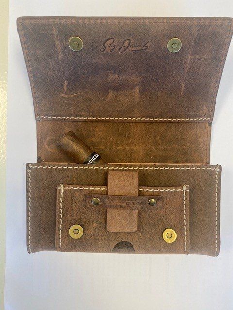 Humidor per sigari: Reise Humidor - Ohne Zigarren – Nuovo e nell'imballaggio originale da Wängi venduto da elcigarro