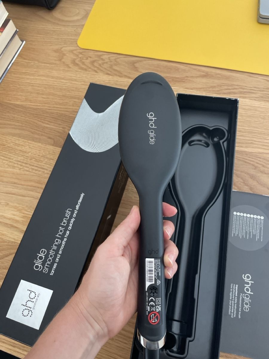 Altro per la cura dei capelli: Ghd Gilde smoothing hot brush – Usato da Zürich venduto da giu_f6mt