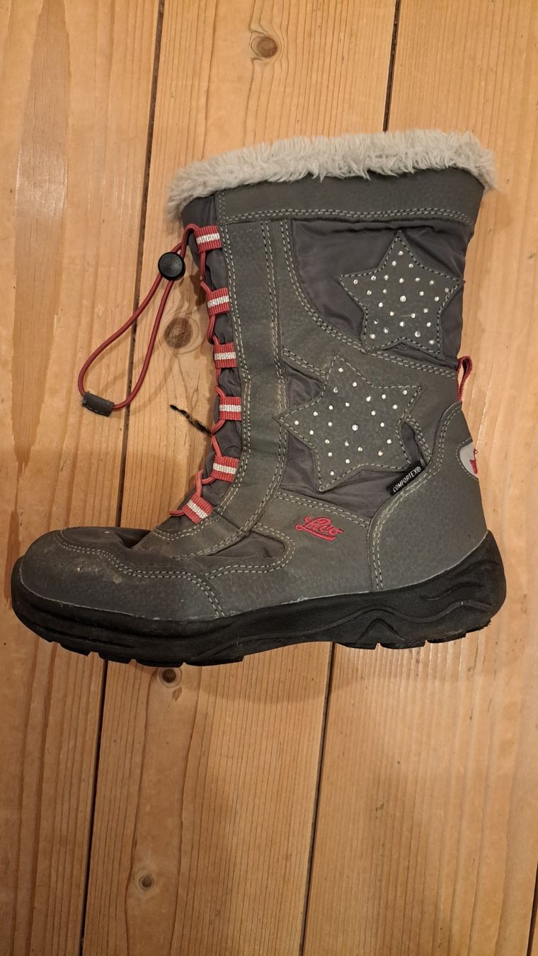 Schuhe für Mädchen: Winterstiefel Gr. 32 – Gebraucht aus Hinwil von Zilpzalp76 2