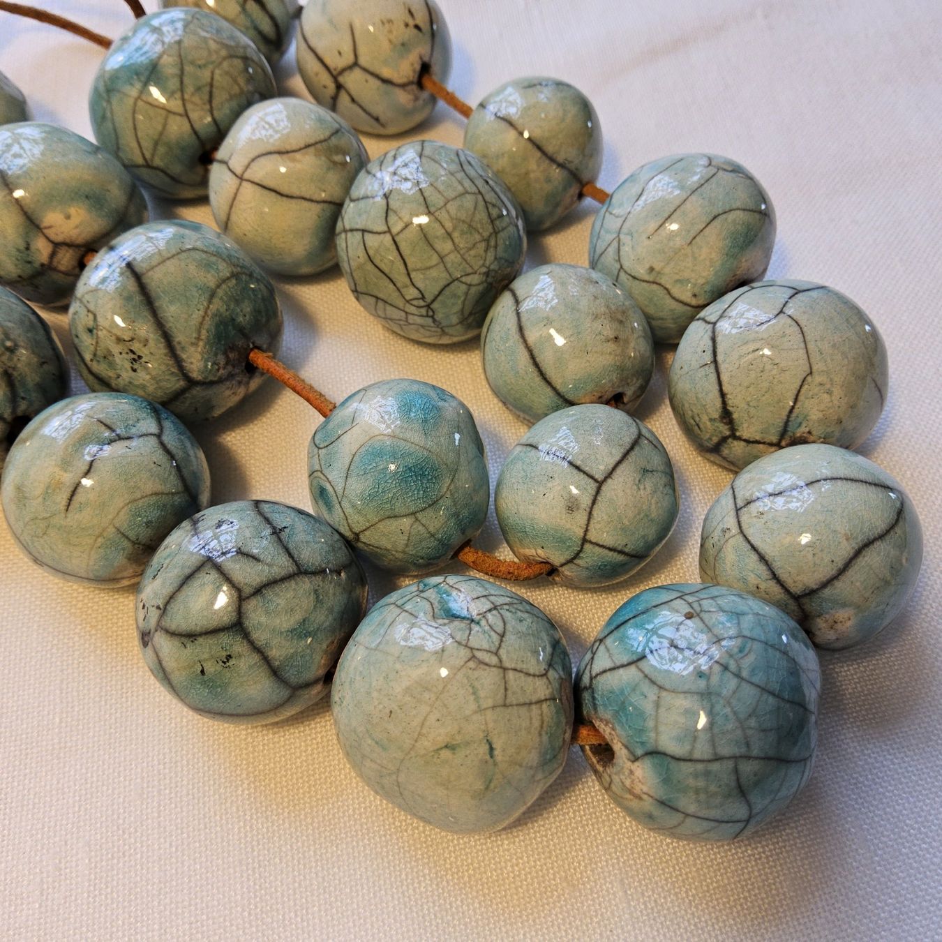 Catenine: Wunderschöne Keramik Handmade Halskette Collier, Türkis – Usato da Zürich venduto da gutsan 3