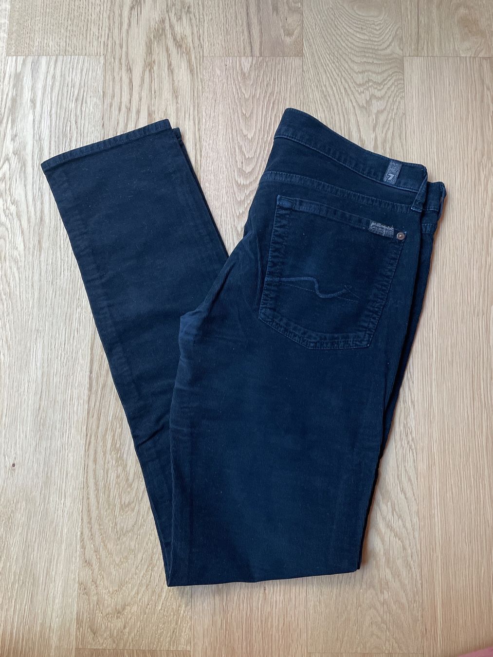 Mankind Pantaloni: 7 for all mankind Cord Hose schwarz – Usato da Zürich venduto da man_yb8d 1