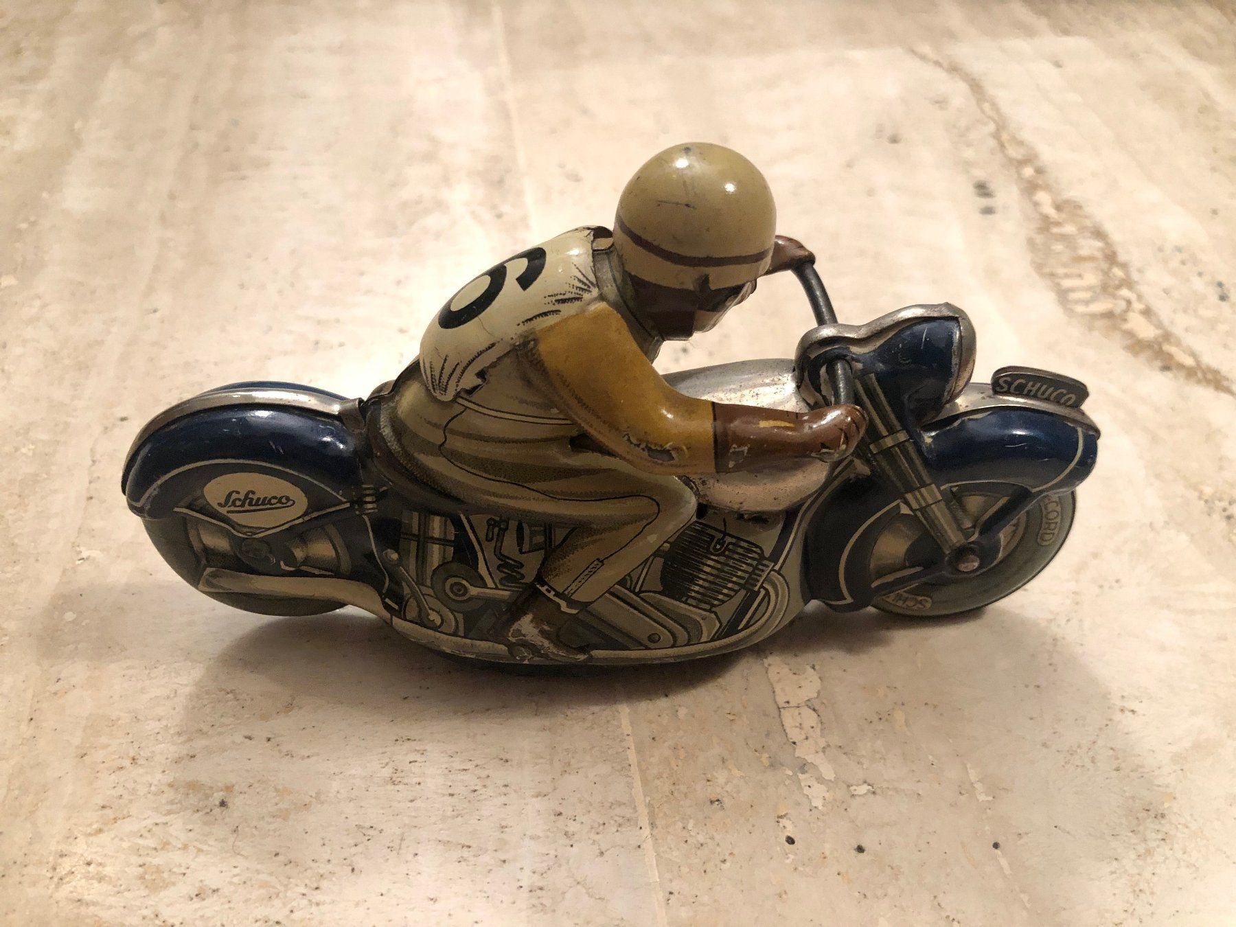 Schuco Kit di modellismo & Modellini statici: Schuco Mirakomot 1012 – Usato da Davesco-Soragno venduto da kappas