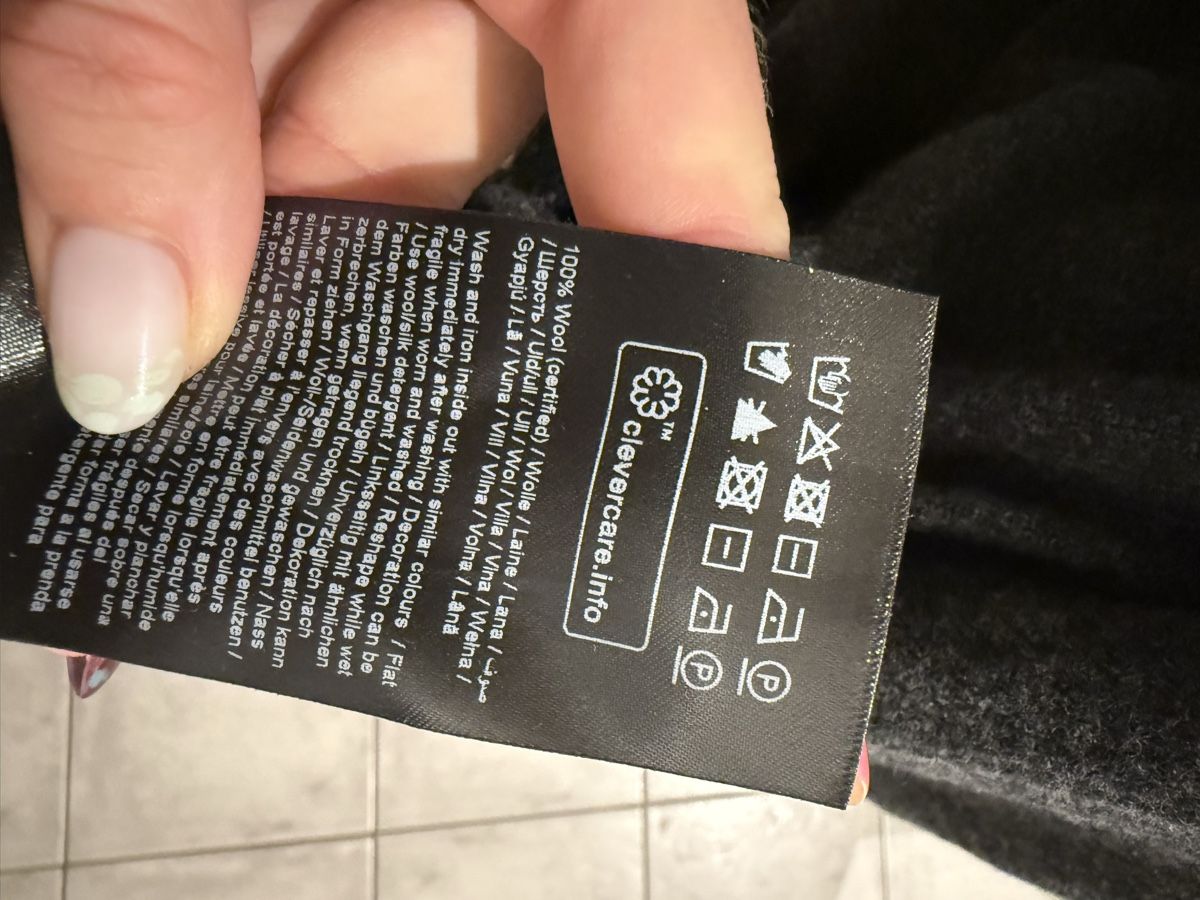 Gestuz Pullover & Sweatshirts: Gestuz Polo-Shirt / Sweater S mit Glitzer – Neu (gemäss Beschreibung) aus Bern von kwa_pyt9 5