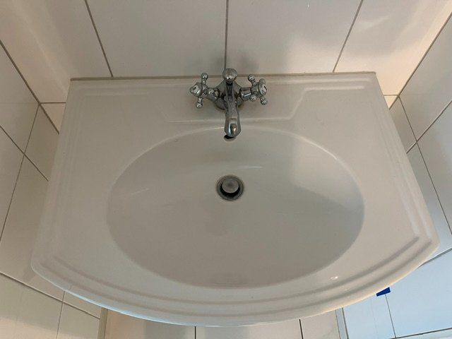 Spülbecken & Waschbecken: Lavabo - freistehend, 69x52cm – Gebraucht aus Zollikerberg von Gethelp01 1