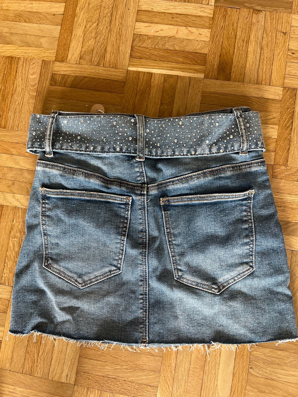 Gonne: Jupe neuve taille 32 – Nuovo e nell'imballaggio originale da Bôle venduto da Amkj 1