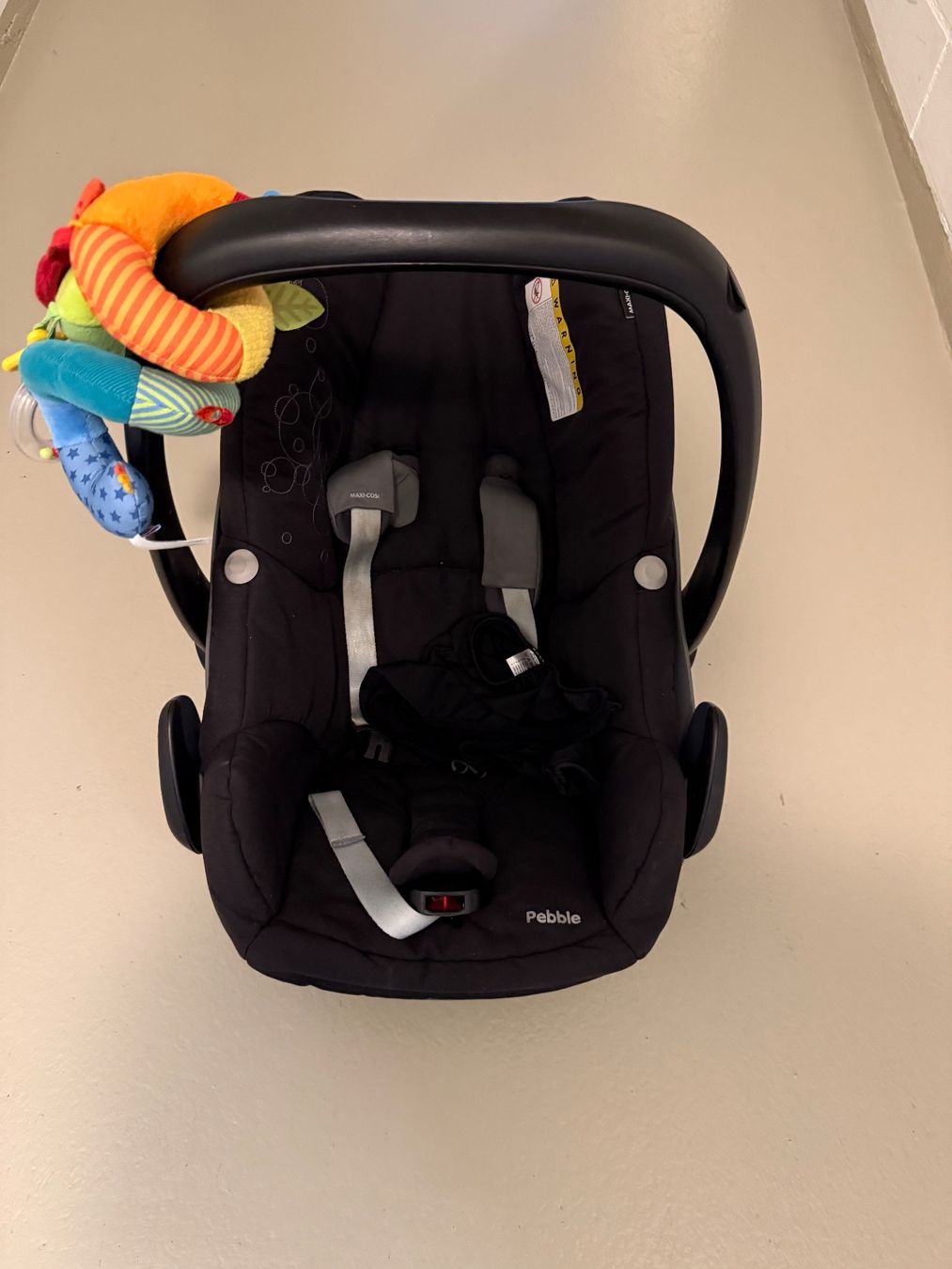 Maxi-Cosi Auto-Kindersitze: Maxicosi Pebble – Gebraucht aus Baar von amreinl