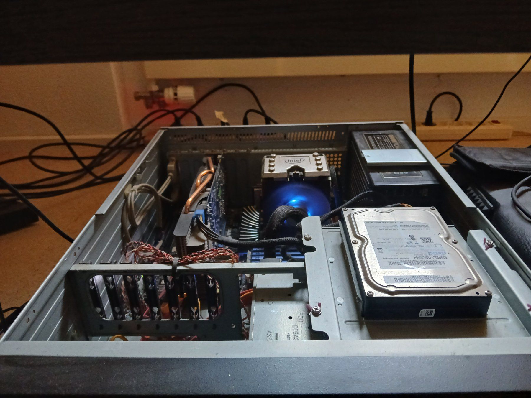 PC: Musik Computer mit windows – Difettoso da Turbenthal venduto da enjak 2