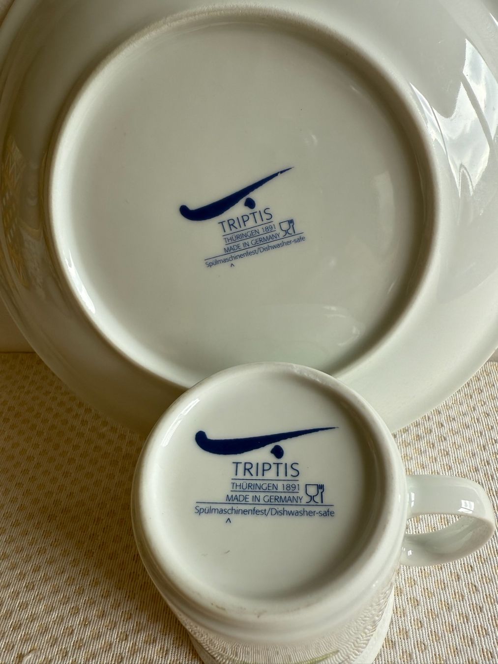 Piatti: Triptis - assiette et tasse pour enfant – Usato da Sion venduto da accroshoes 3