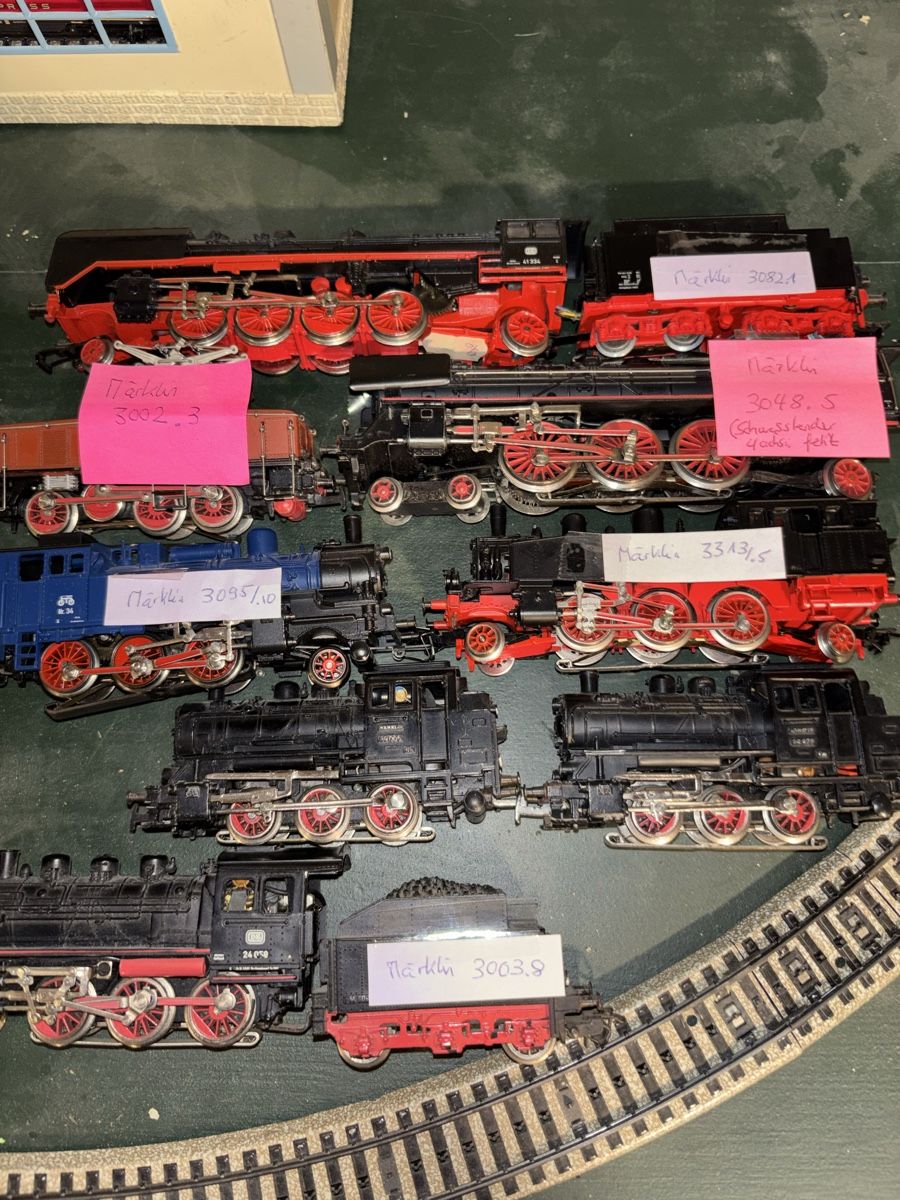 Märklin Modelleisenbahnen: Defekte Märklin Loks – Defekt aus Boncourt von Keiserrail