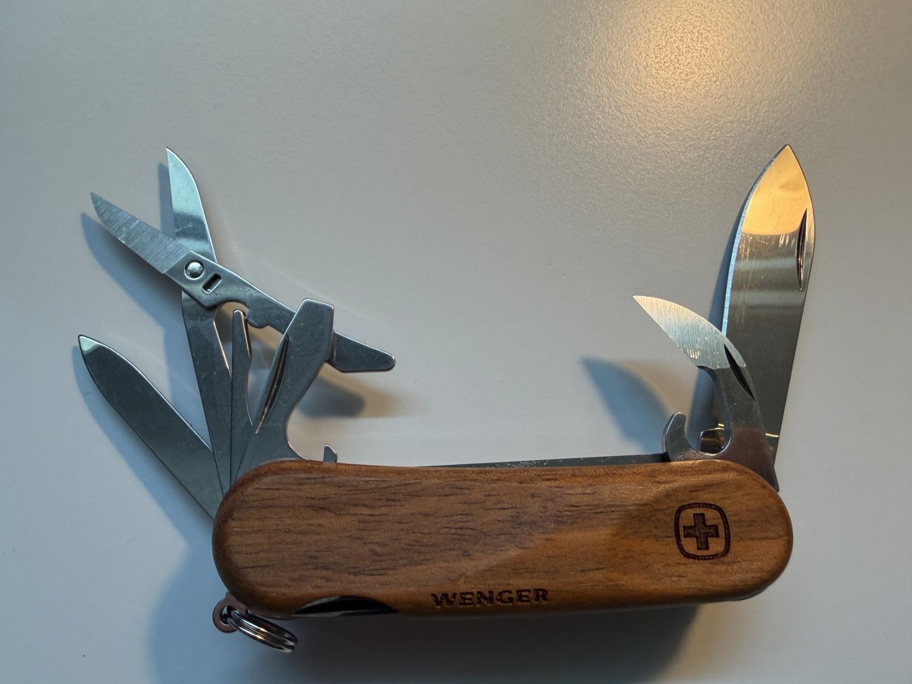 Wenger Coltelli tascabile: Wenger Evowood Sackmesser, Taschenmesser – Usato da Langnau am Albis venduto da Danig0 1