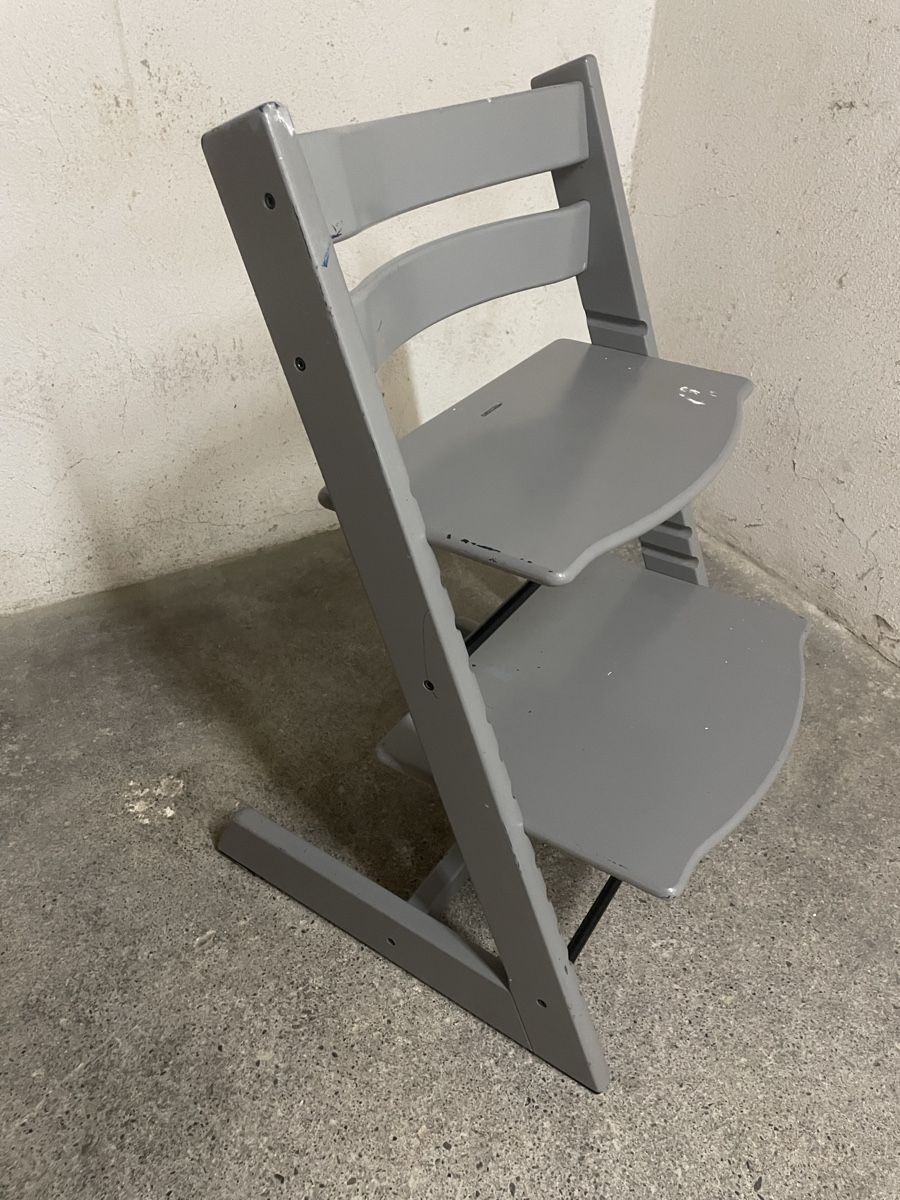Stokke Seggioloni: Tripp Trapp grau von Stokke – Usato da Zürich venduto da luu-la