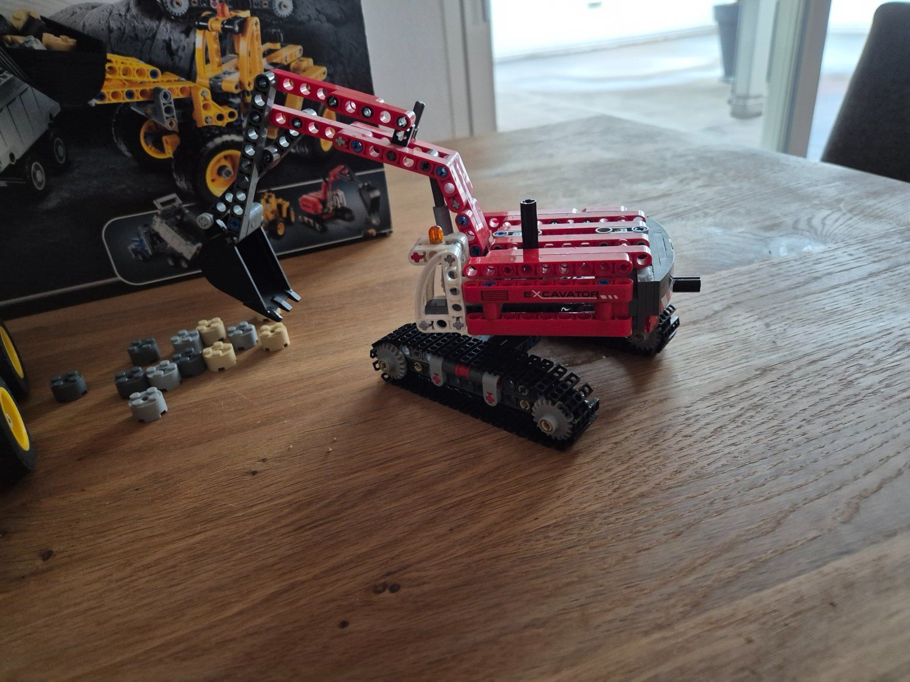 Lego Giocattoli: Lego TECHNIC 42023 - BAUSTELLE kpl. + anleitung+karton – Usato da Leimbach TG venduto da lachende 4