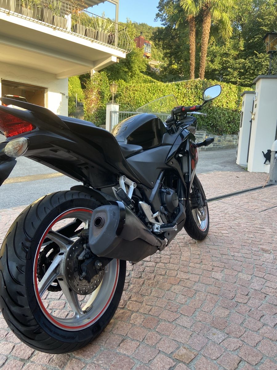 Honda Strada: Honda CBR 250 RA ABS – Usato da Montagnola venduto da Rickuz 2