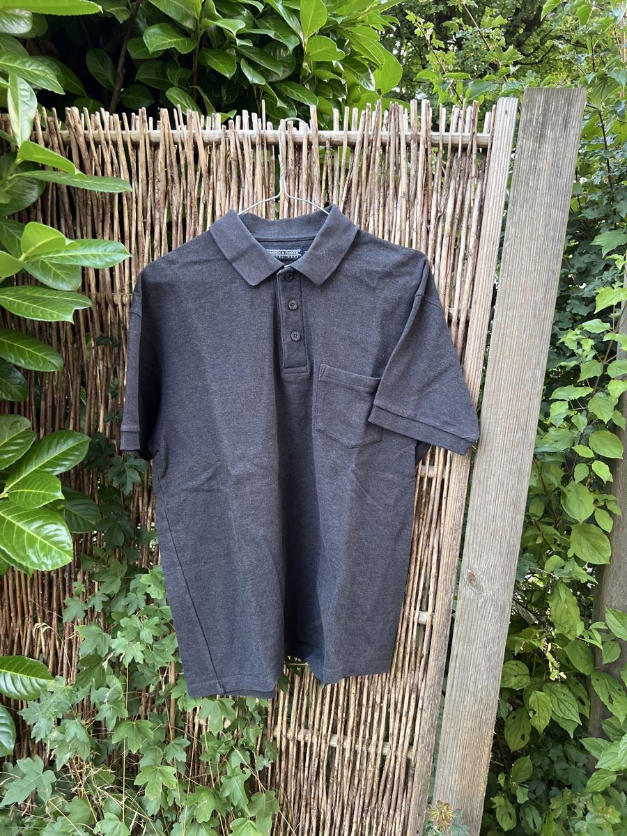 Warren & Parker Polo-Shirts: 6x Warren&Parker Poloshirt Gr. M, Grau – Gebraucht aus Wallisellen von sarinavs