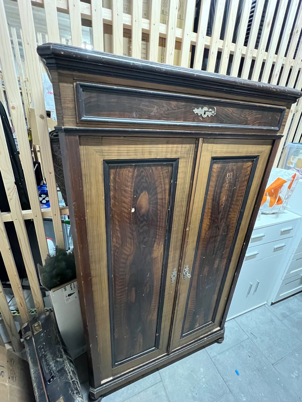 Armadi: Alter Bauerschrank – Usato da Rafz venduto da Esther90_ 1