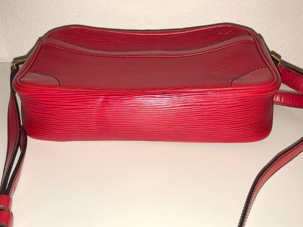 LOUIS VUITTON TROCADERO TASCHE ROT EPI