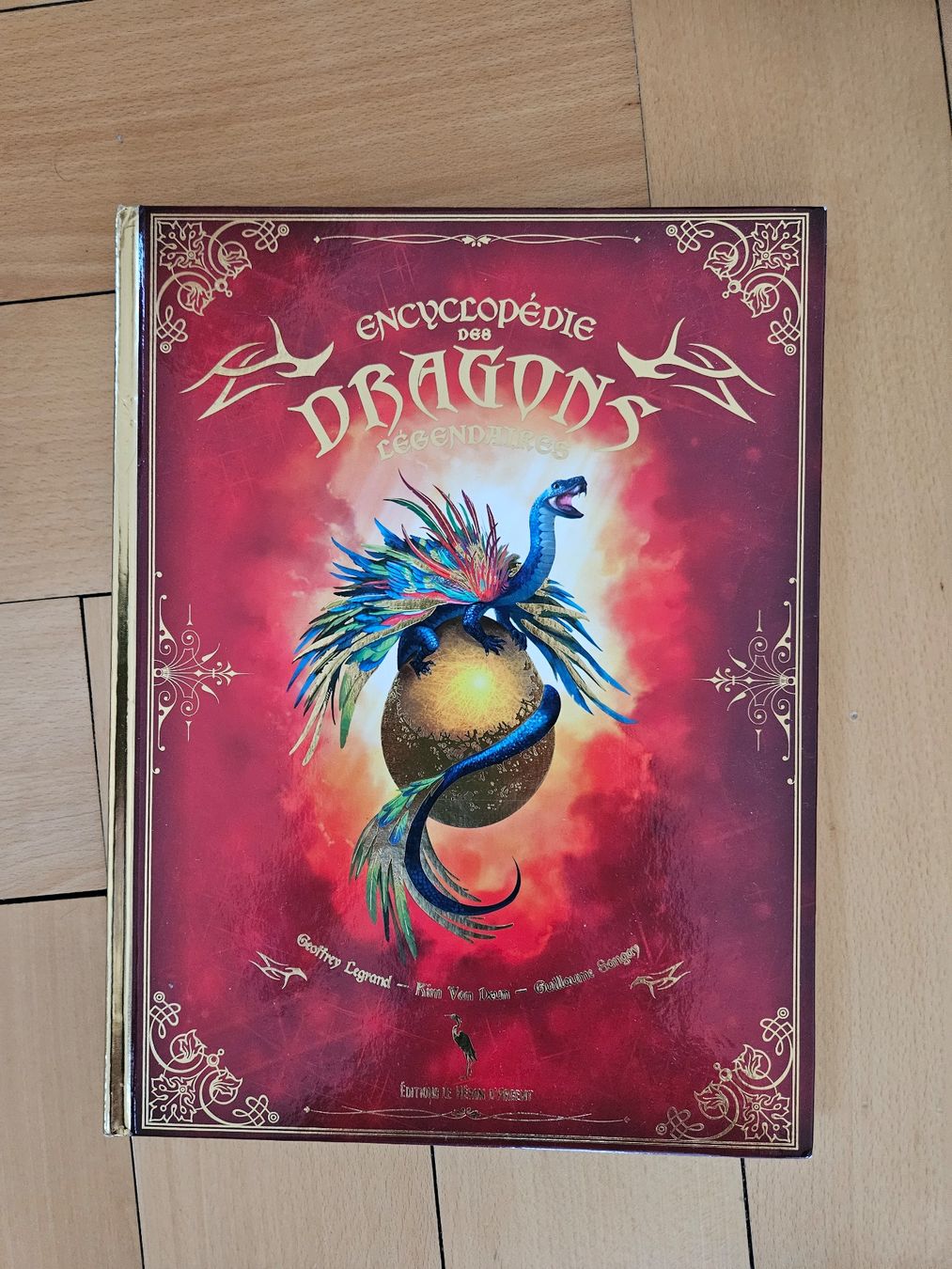 Libri: L'encyclopédie des dragons légendaires – Nuovo (secondo la descrizione) da Glovelier venduto da guinness06