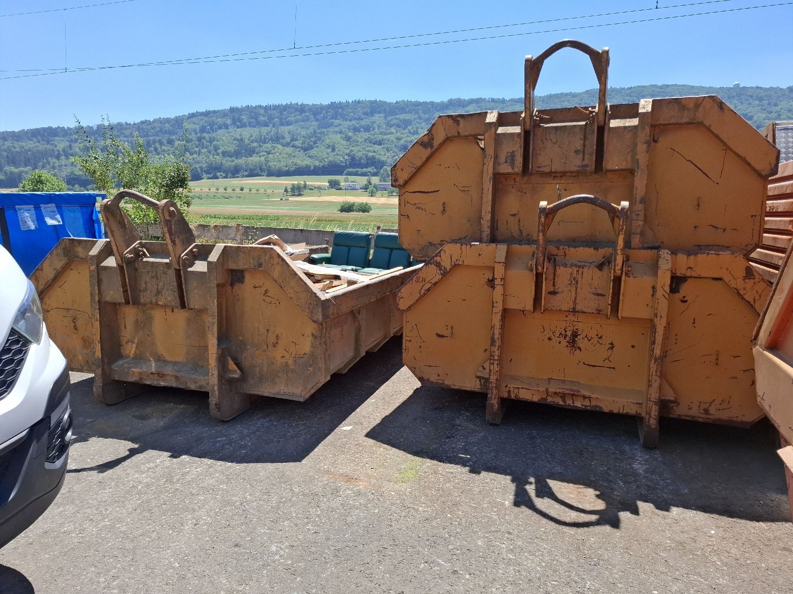Conteneurs de construction: 3x Abrollcontainer 10 m3 – D'occasion à Schöfflisdorf par locobennito