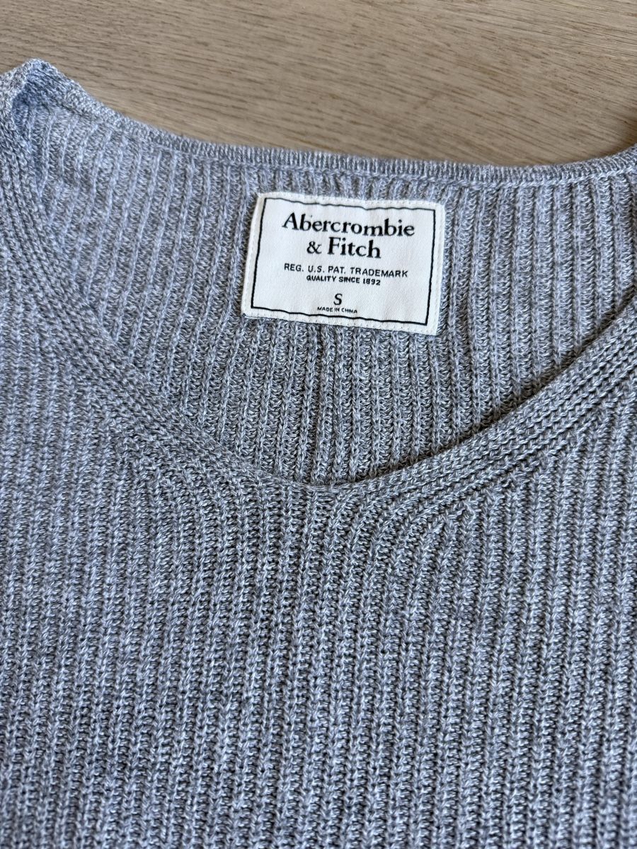 Abercrombie Maglioni & Felpe: Abercrombie & Fitch Strickpullover Grau, Grösse S – Usato da Rubigen venduto da Elmacino 1
