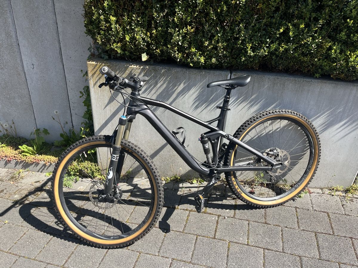 Canyon Velos: Mountainbike Canyon Nerve AL – Gebraucht aus Wangen ZH von lyly72