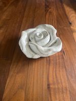 Beton-Rose Deko