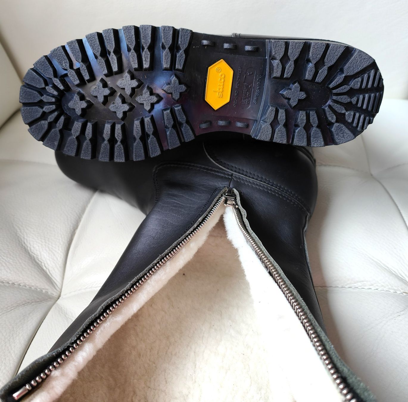 Scarpe da uomo: Stuco Sicherheits-Winterstiefel mit Lammfellfutter / Gr. 41 – Nuovo (secondo la descrizione) da Lachen SZ venduto da PizBuin35 2