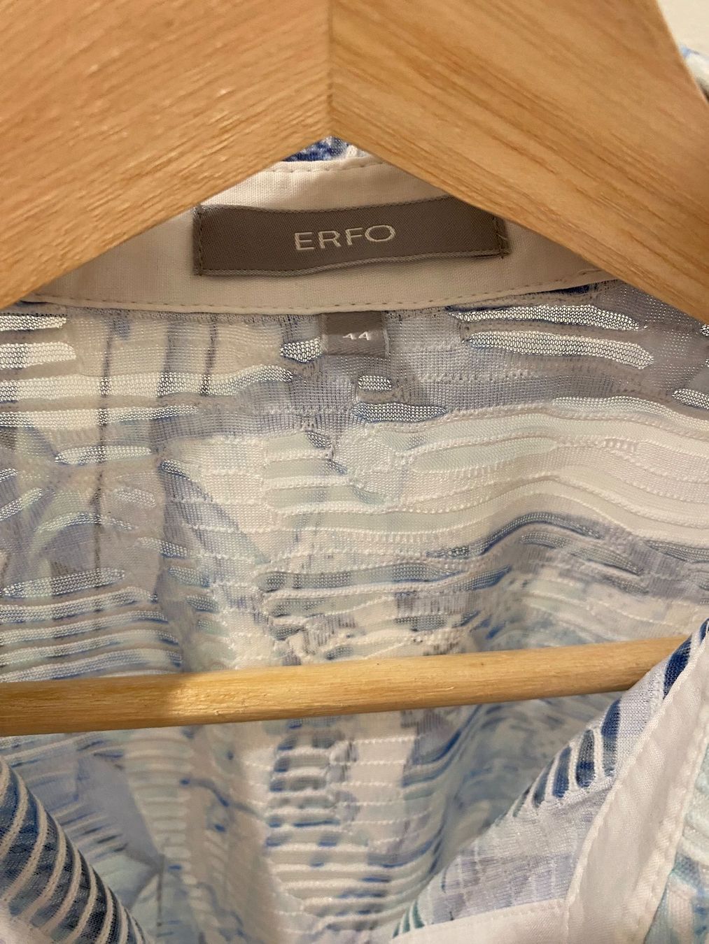 Blusen: ERFO Bluse schick blau Gr. 44 – Gebraucht aus Pratteln von a23_j2gs 6