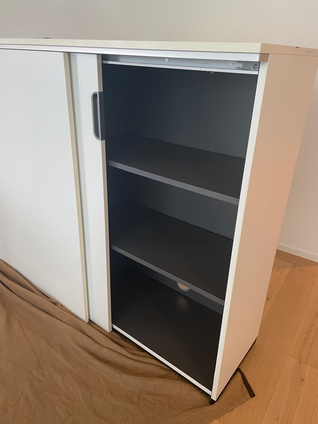 Ikea Armadi: Ikea Galant Büromöbel – Usato da Buchrain venduto da cel_c7zg 2