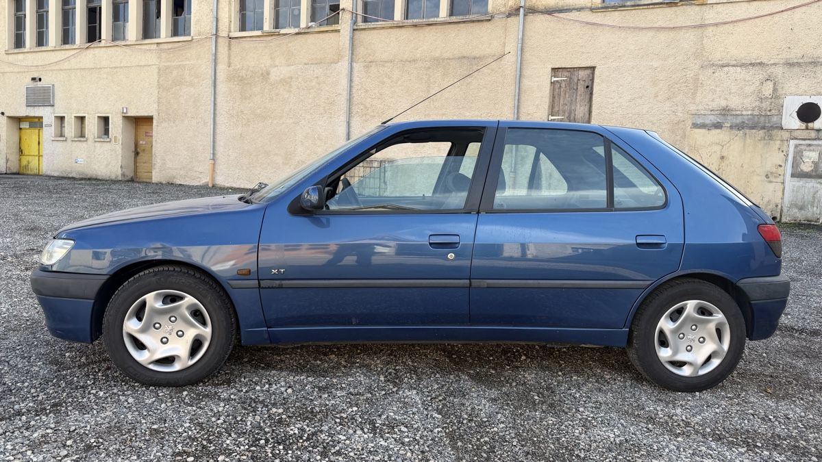 Peugeot Autos: Peugeot 302 1.6 – D'occasion à St-Ursanne par Darkevinx289 2