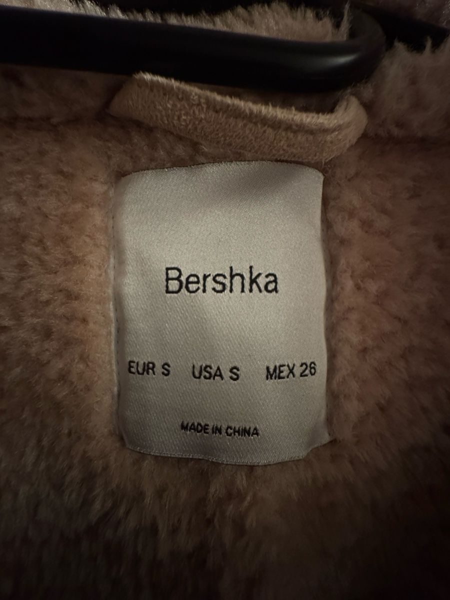 Bershka Jacken: Bershka Jacke altrosa – Gebraucht aus Niederurnen von sel_z2wg 2