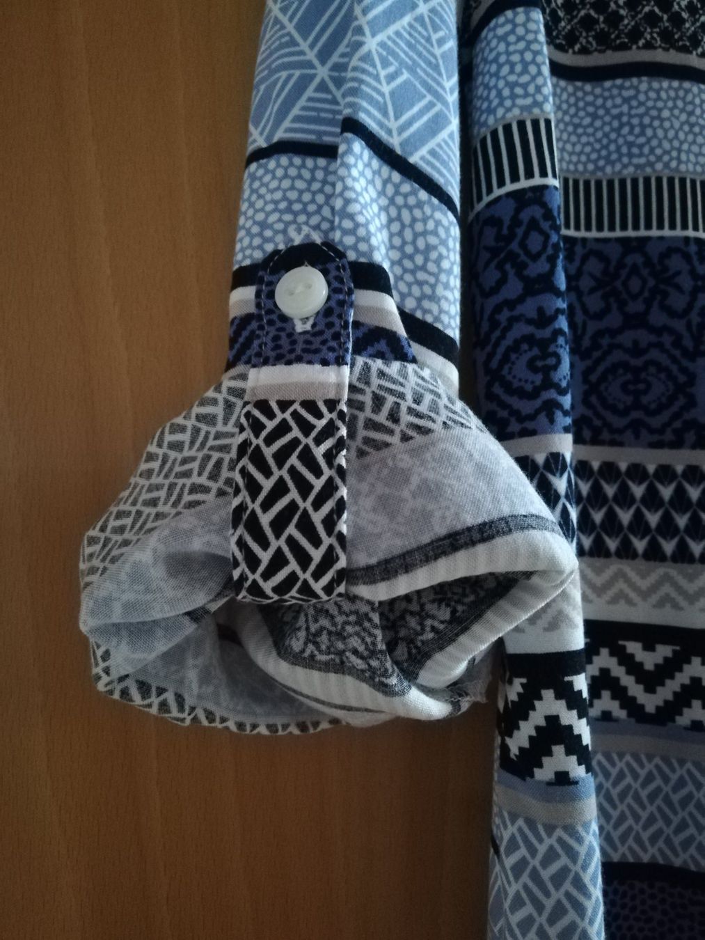 Tuniken: Damenblusen/Tunika Gr. 36 blau + beere – Gebraucht aus Starrkirch-Wil von LucyDog 1