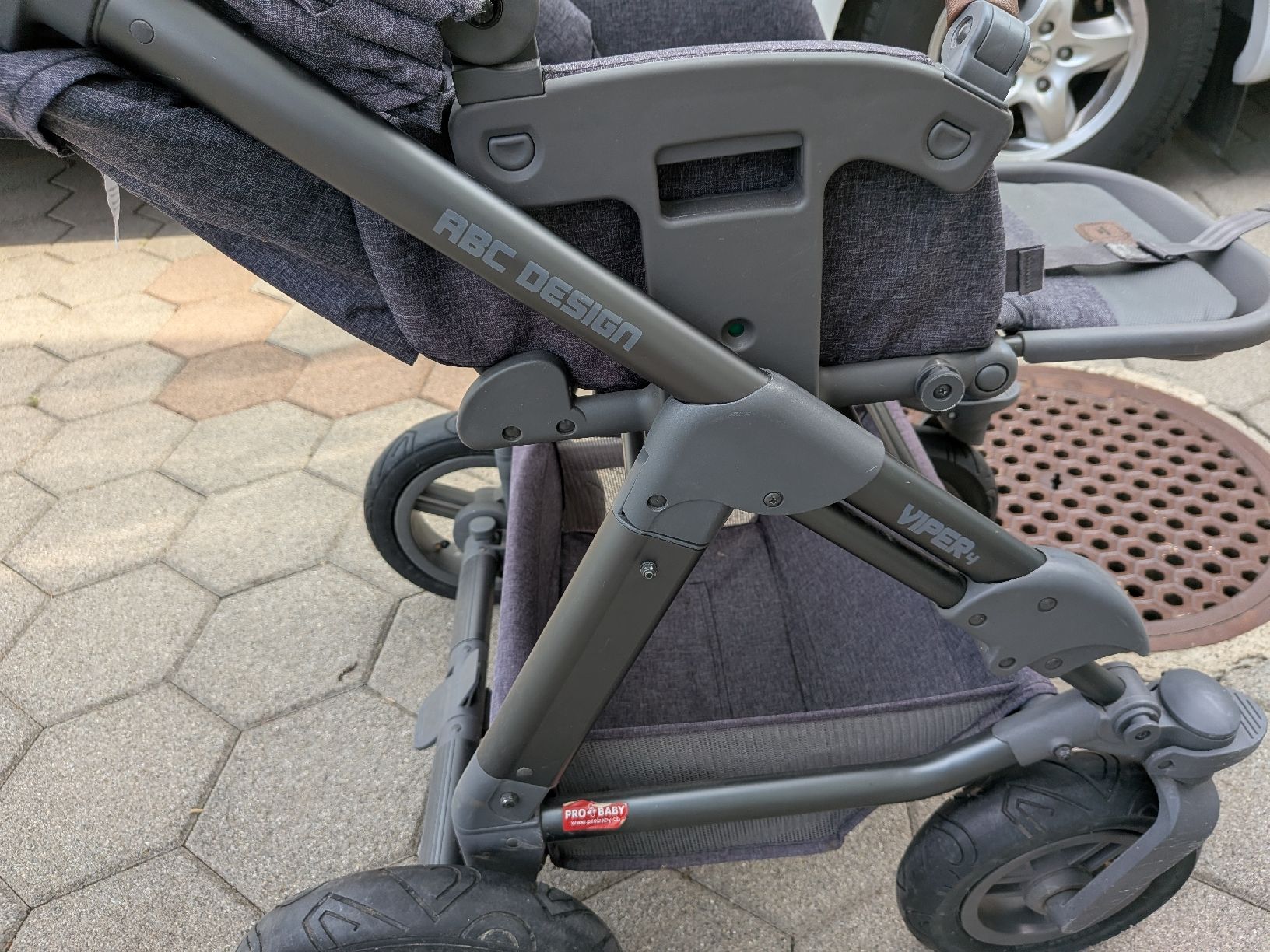 ABC Design Carrozzine: ABC Design Viper 4 Kombikinderwagen – Usato da Riken AG venduto da Roso87 2